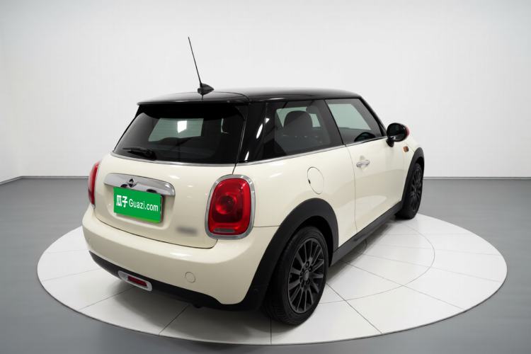 Used MINI 2014 1.5T COOPER Fun Exterior 5