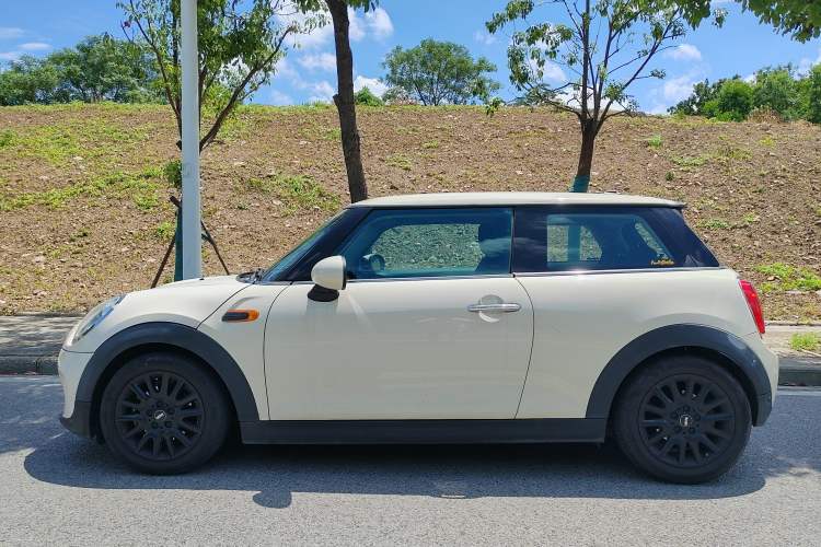 Used MINI 2014 1.2T ONE+ Exterior 6