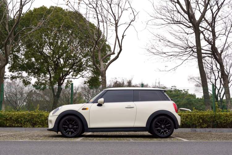 Used MINI 2014 1.2T ONE+ Exterior 6