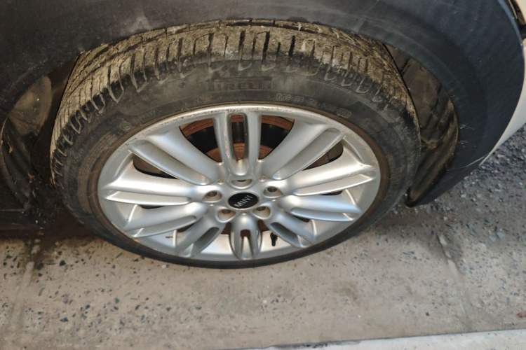 Used MINI 2014 1.5T COOPER Fun Exterior 7