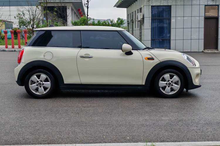 Used MINI 2014 1.2T ONE Exterior 8