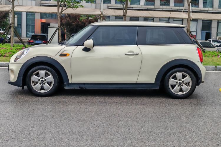 Used MINI 2014 1.2T ONE Exterior 9