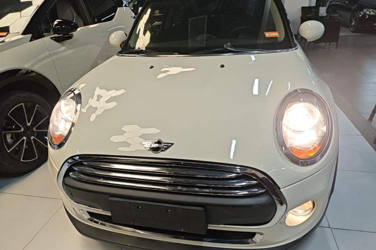 Used MINI 2014 1.2T ONE+ Front