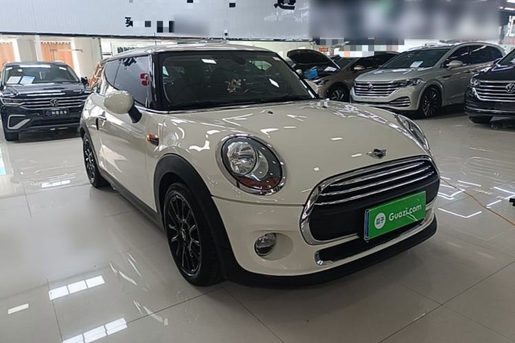 Used MINI 2014 1.2T ONE+ Front Right 45 Deg