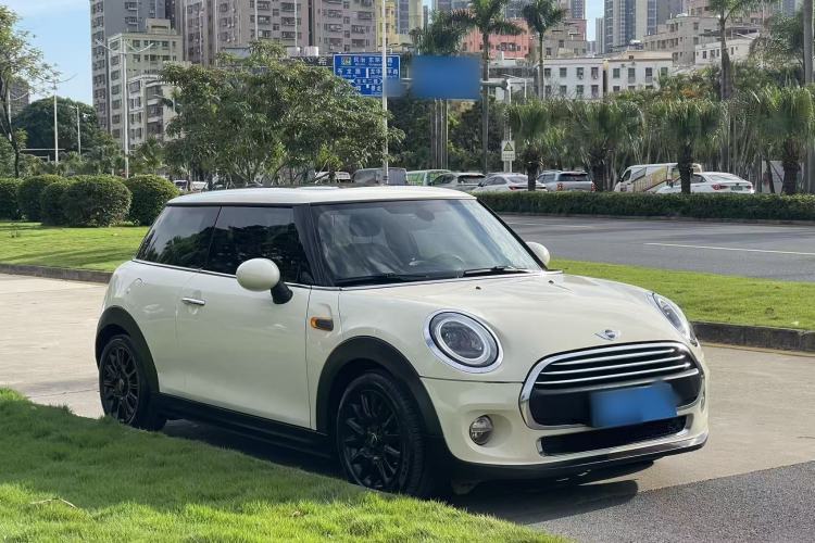 Used MINI 2014 1.2T ONE+ Front Right 45 Deg