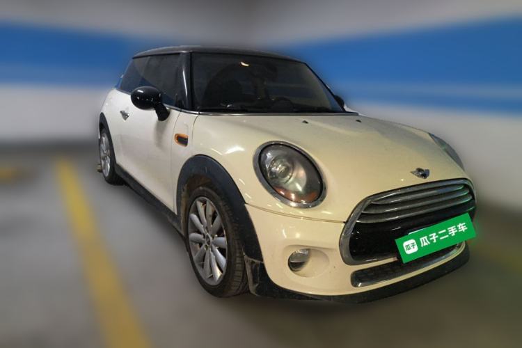 Used MINI 2014 1.5T COOPER Fun Front Right 45 Deg