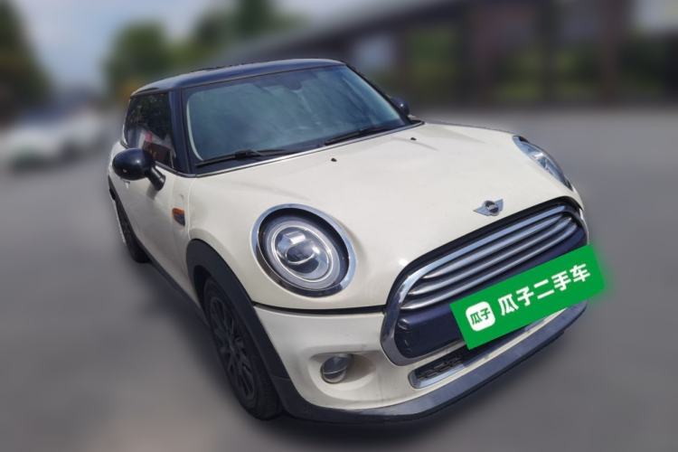 Used MINI 2014 1.5T COOPER Fun Front Right 45 Deg