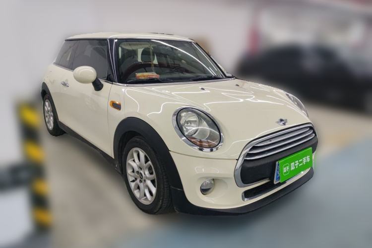 Used MINI 2014 1.2T ONE+ Front Right 45 Deg