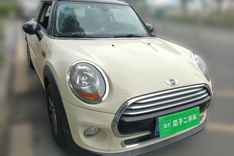 Used MINI 2014 1.5T COOPER Fun Front Right 45 Deg