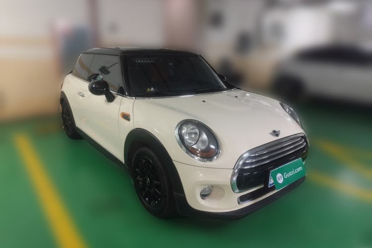 Used MINI 2014 1.5T COOPER Fun Front Right 45 Deg