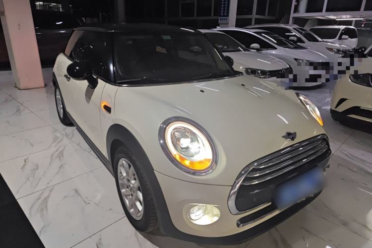 Used MINI 2014 1.5T COOPER Fun Front Right 45 Deg