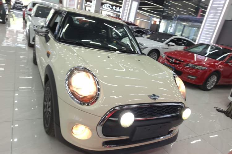 Used MINI 2014 1.2T ONE+ Front