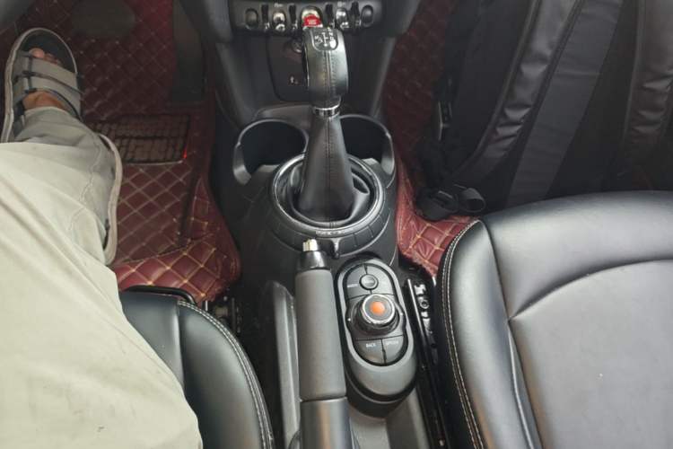 Used MINI 2014 1.5T COOPER Fun Gear Lever