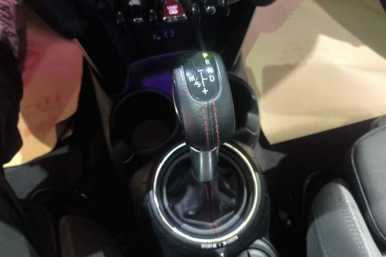 Used MINI 2014 2.0T COOPER S Fun Gear Lever