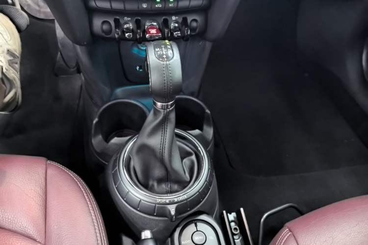 Used MINI 2014 1.5T COOPER Fun Gear Lever
