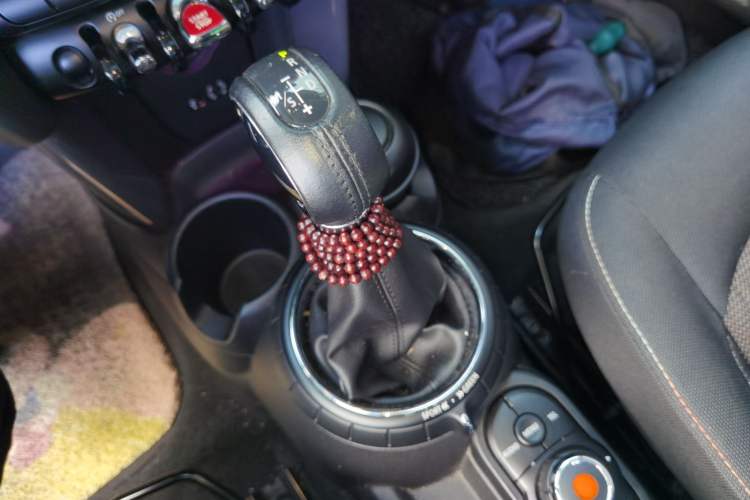 Used MINI 2014 1.5T COOPER Fun Gear Lever