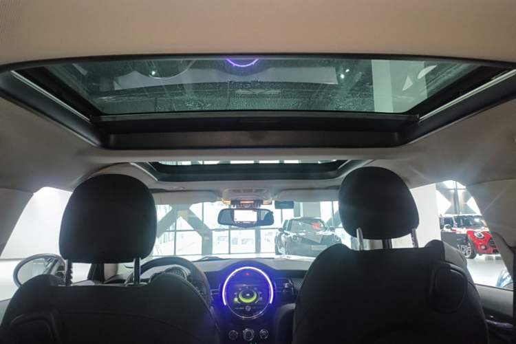Used MINI 2014 2.0T COOPER S Fun Headliner