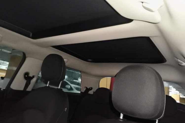 Used MINI 2014 1.5T COOPER Fun Headliner