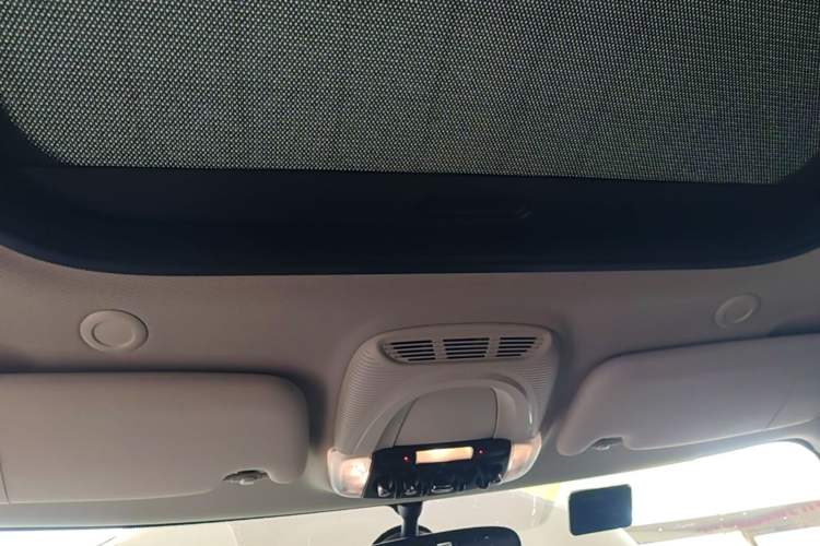 Used MINI 2014 1.2T ONE+ Headliner