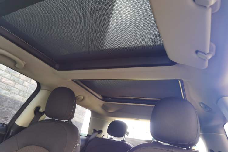 Used MINI 2014 1.5T COOPER Fun Headliner