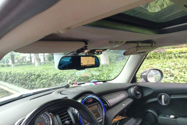 Used MINI 2014 1.5T COOPER Fun Headliner