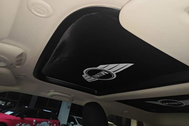 Used MINI 2014 1.5T COOPER Fun Headliner