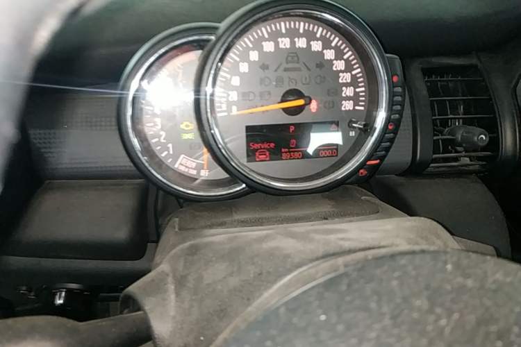 Used MINI 2014 1.5T COOPER Fun Instrument Cluster