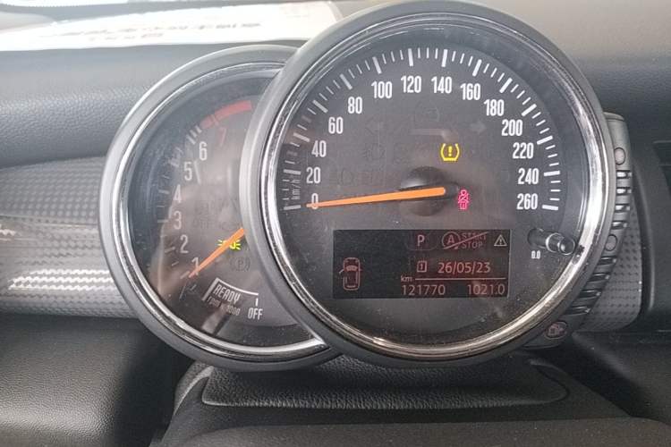 Used MINI 2014 1.5T COOPER Fun Instrument Cluster