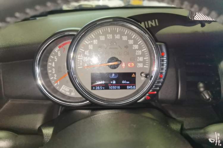 Used MINI 2014 1.2T ONE Instrument Cluster