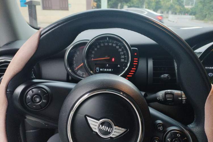 Used MINI 2014 1.2T ONE+ Instrument Cluster