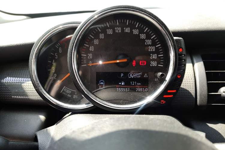 Used MINI 2014 1.5T COOPER Fun Instrument Cluster