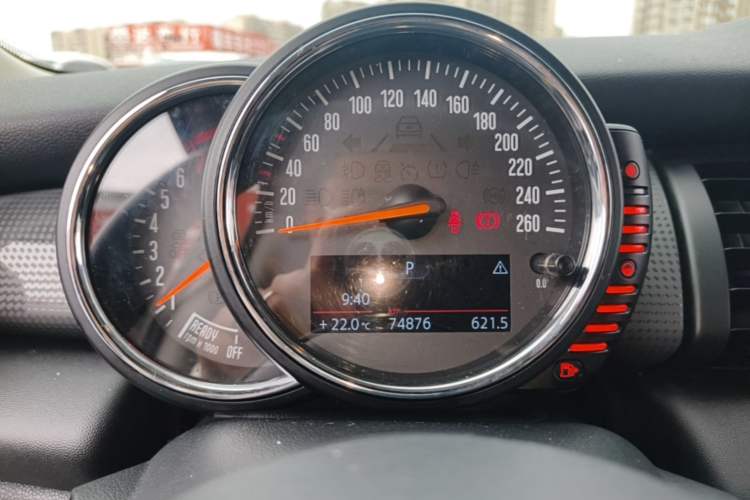 Used MINI 2014 1.5T COOPER Excitement Instrument Cluster