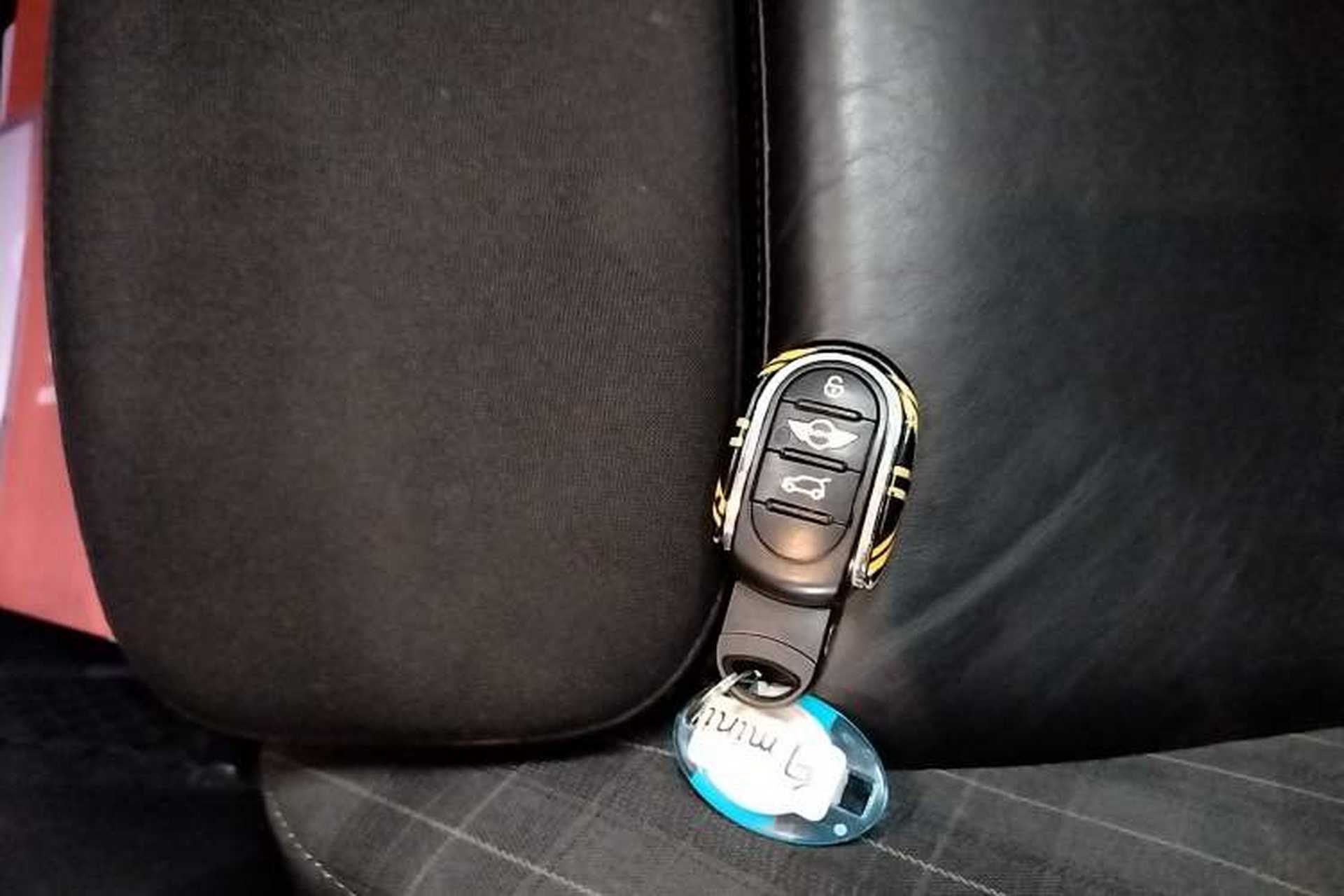 Used MINI 2014 2.0T COOPER S Fun Interior 1