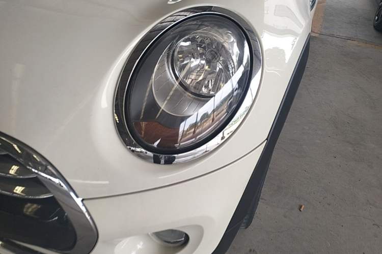 Used MINI 2014 1.5T COOPER Fun Left Front Headlight