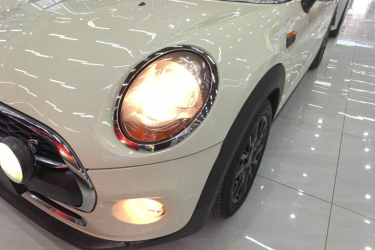 Used MINI 2014 1.2T ONE+ Left Front Headlight