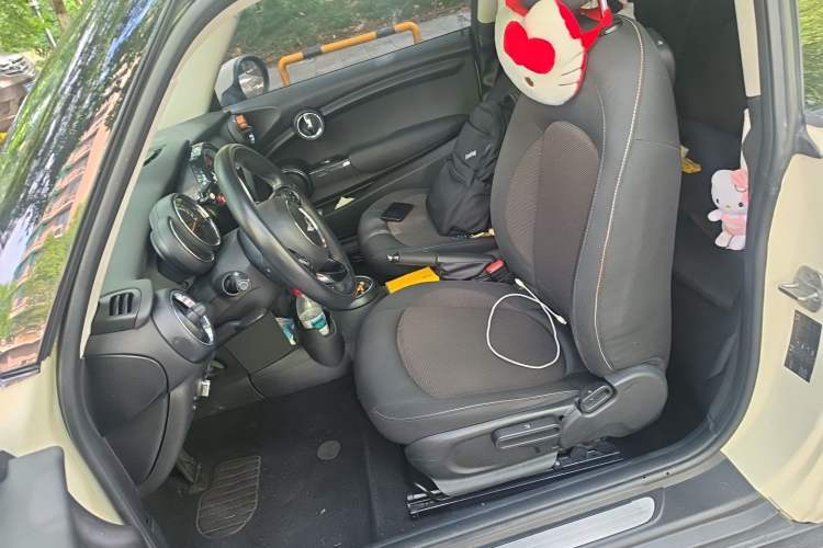 Used MINI 2014 1.2T ONE+ Left Front Seat