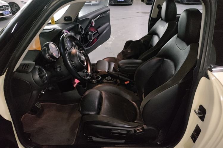 Used MINI 2014 2.0T COOPER S Excitement Left Front Seat