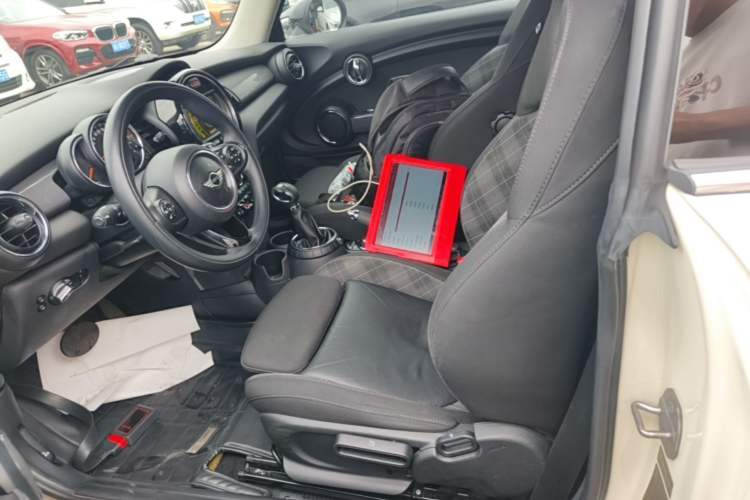 Used MINI 2014 1.5T COOPER Excitement Left Front Seat