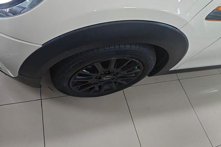 Used MINI 2014 1.2T ONE+ Left Front Wheel Hub