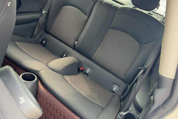 Used MINI 2014 1.5T COOPER Fun Left Rear Seat