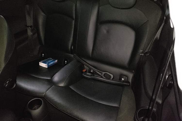 Used MINI 2014 2.0T COOPER S Excitement Left Rear Seat