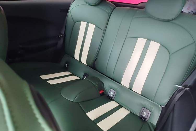 Used MINI 2014 1.2T ONE+ Left Rear Seat