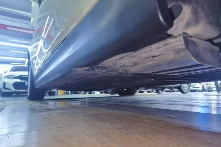 Used MINI 2014 1.2T ONE Left Side Sill