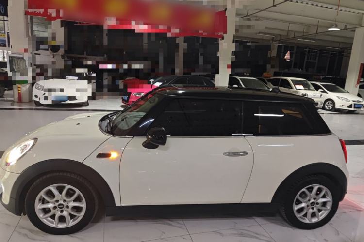 Used MINI 2014 1.5T COOPER Fun Left Side