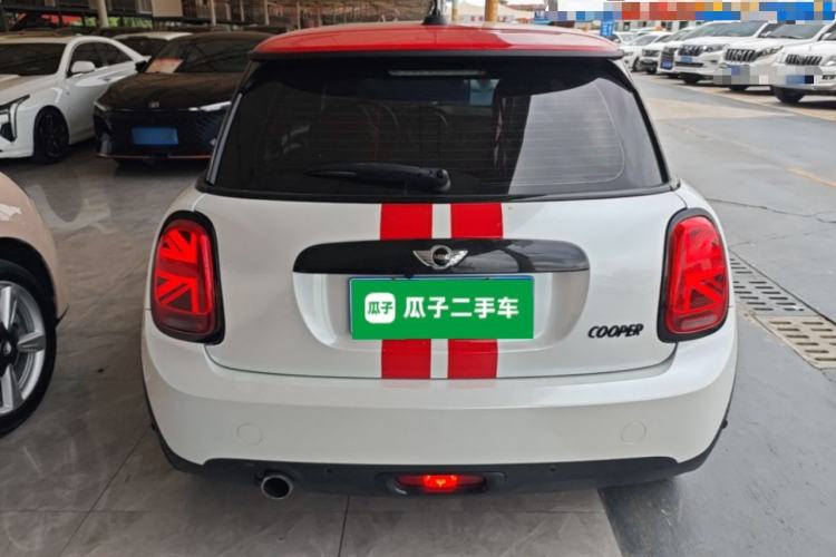 Used MINI 2014 1.5T COOPER Fun Rear