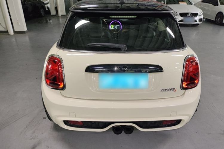 Used MINI 2014 2.0T COOPER S Excitement Rear