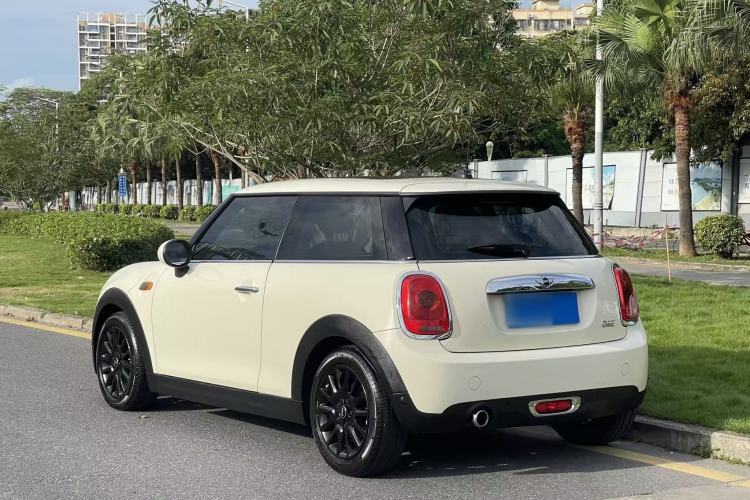 Used MINI 2014 1.2T ONE+ Rear Left 45 Deg