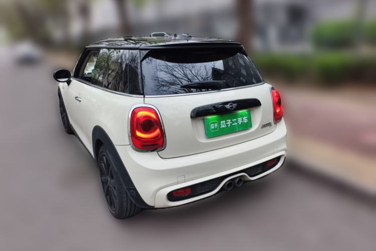 Used MINI 2014 2.0T COOPER S Excitement Rear Left 45 Deg