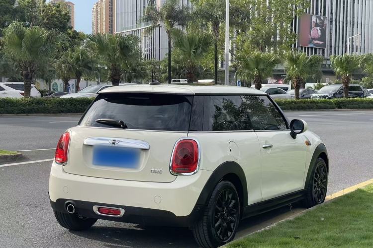 Used MINI 2014 1.2T ONE+ Rear Right 45 Deg