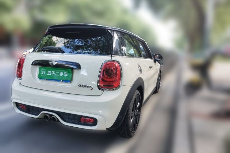 Used MINI 2014 2.0T COOPER S Excitement Rear Right 45 Deg